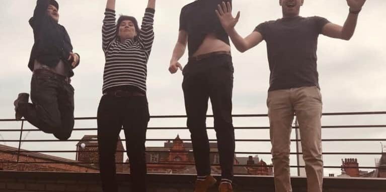 img-5c9df3db4e17b6384d72de83